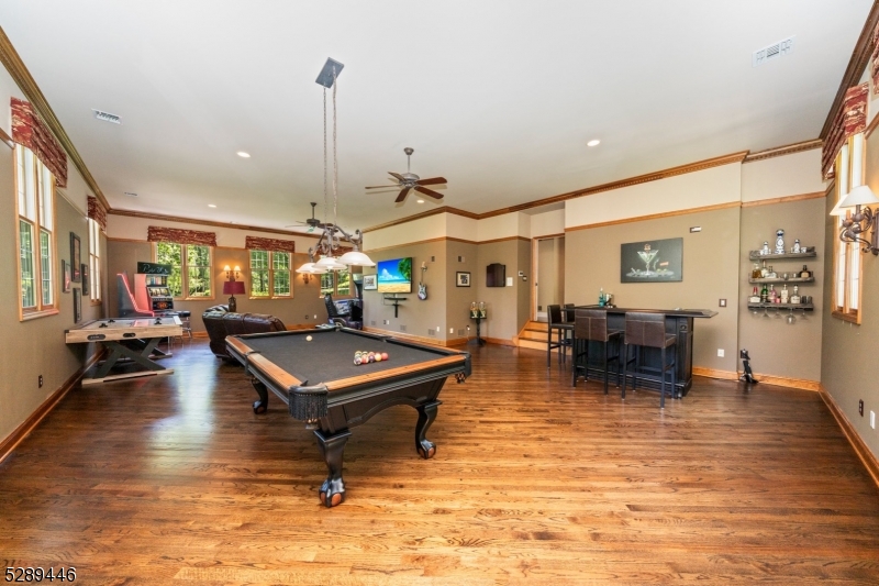 Woodland Hills - Residential