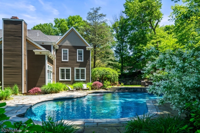 Woodland Hills - Residential