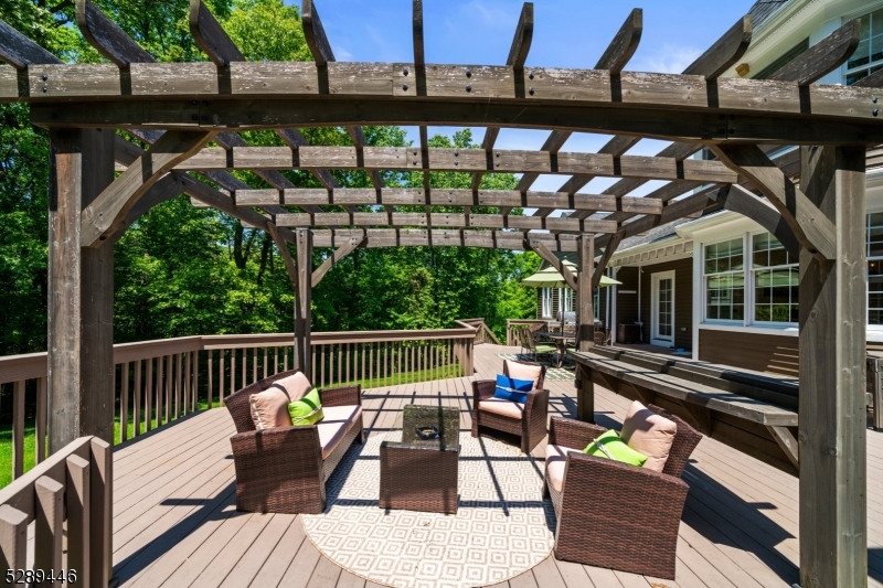 Woodland Hills - Residential