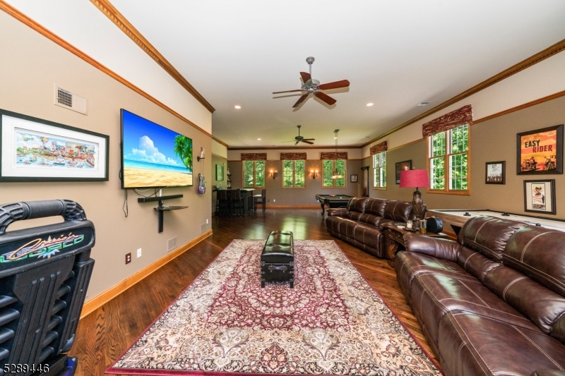 Woodland Hills - Residential