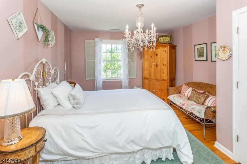 Brookrace - Residential