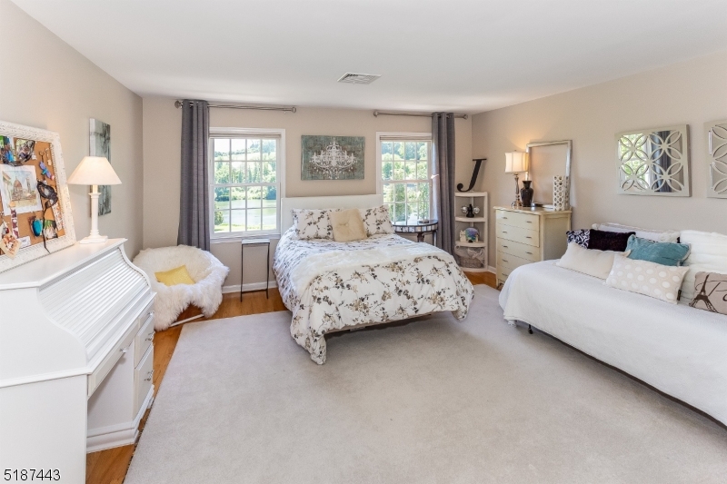 Brookrace - Residential