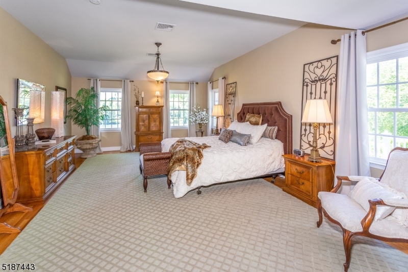 Brookrace - Residential