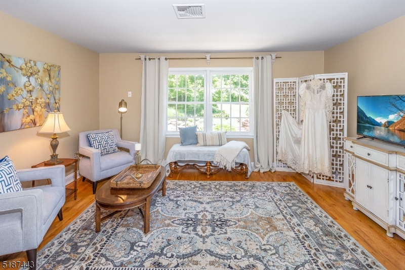 Brookrace - Residential