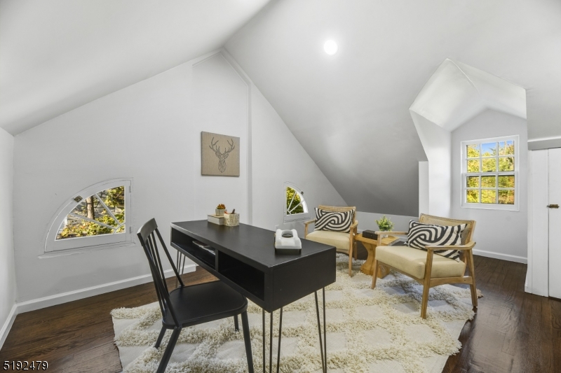 Roosevelt Park - Residential