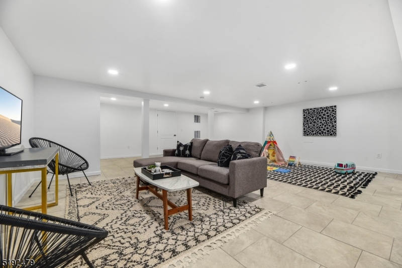 Roosevelt Park - Residential