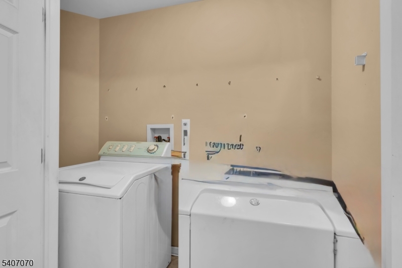 Rolling Views Estates - Residential