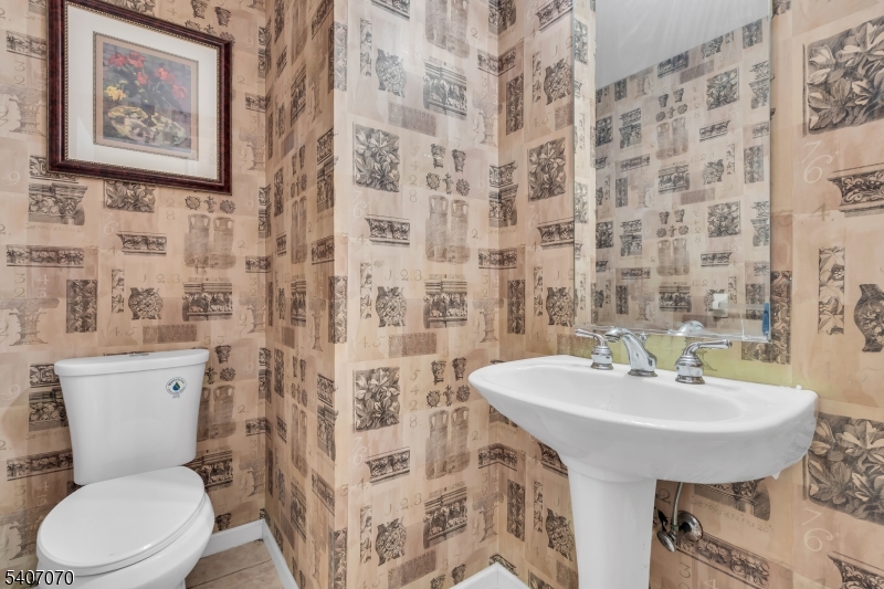 Rolling Views Estates - Residential