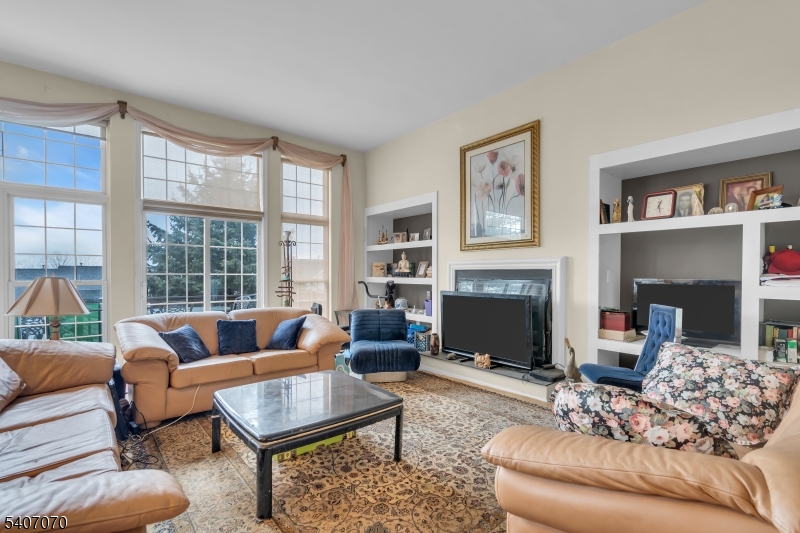 Rolling Views Estates - Residential