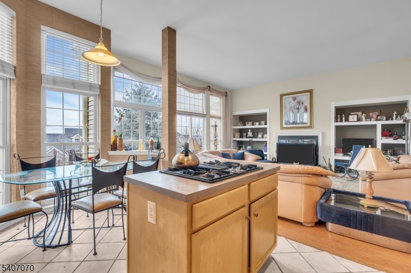 Rolling Views Estates - Residential