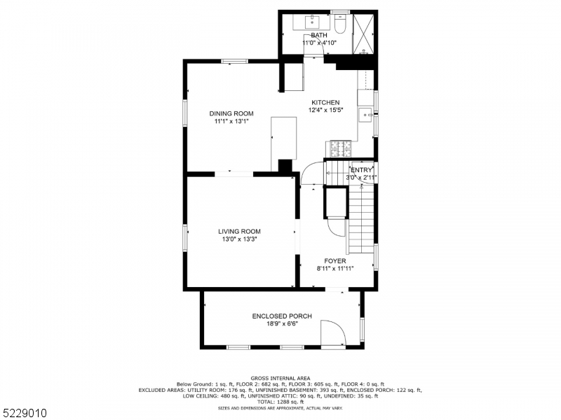 Main image without alt text