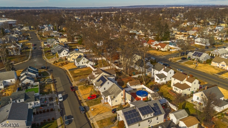 Sunnyside/Newton PK - Residential