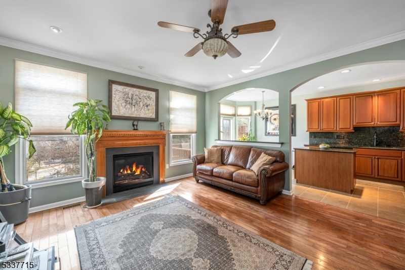 59 Chestnut Ct