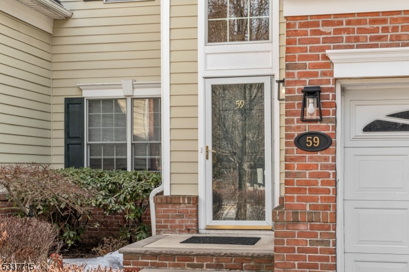 59 Chestnut Ct