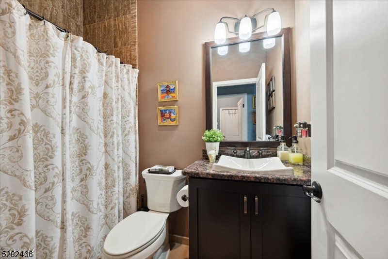 Regency at Flanders - Residential