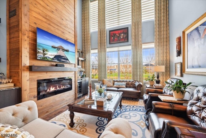 Regency at Flanders - Residential