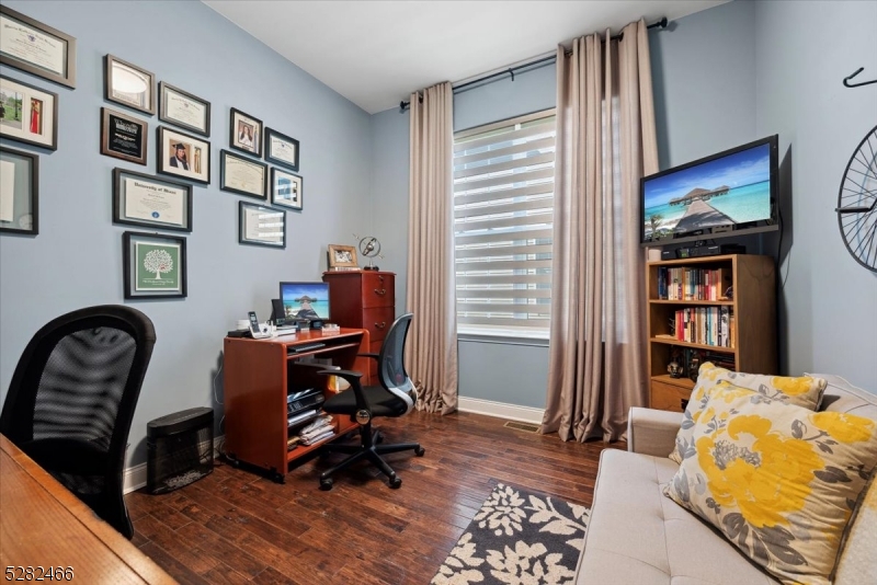 Regency at Flanders - Residential