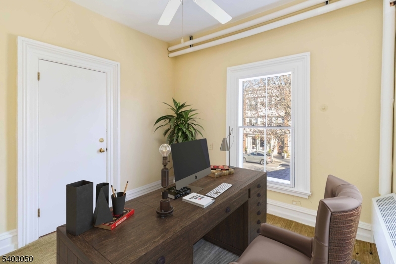 CENTRAL BUSINESS DISTRICT - Commercial Lease