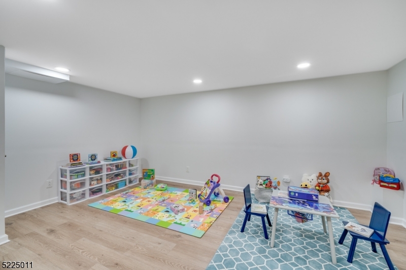 Deerfield - Residential