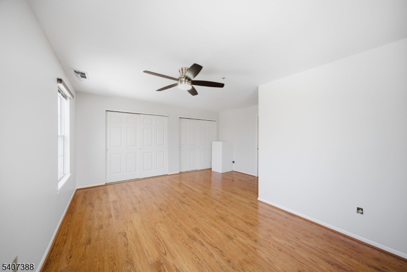 Eden Ln - Residential