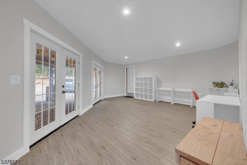 Old Turnpike - Residential