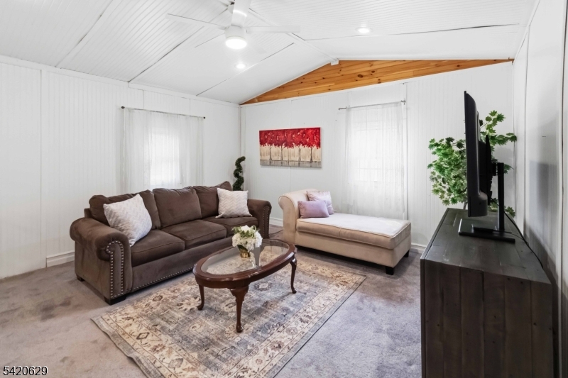 Lake Swannanoa - Residential