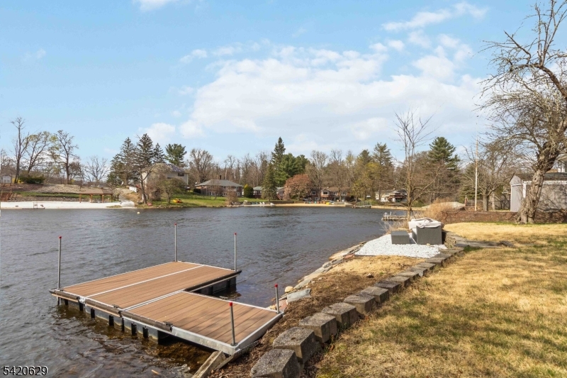 Lake Swannanoa - Residential