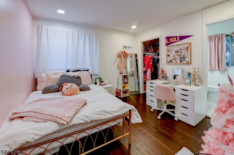 Town House - Residential