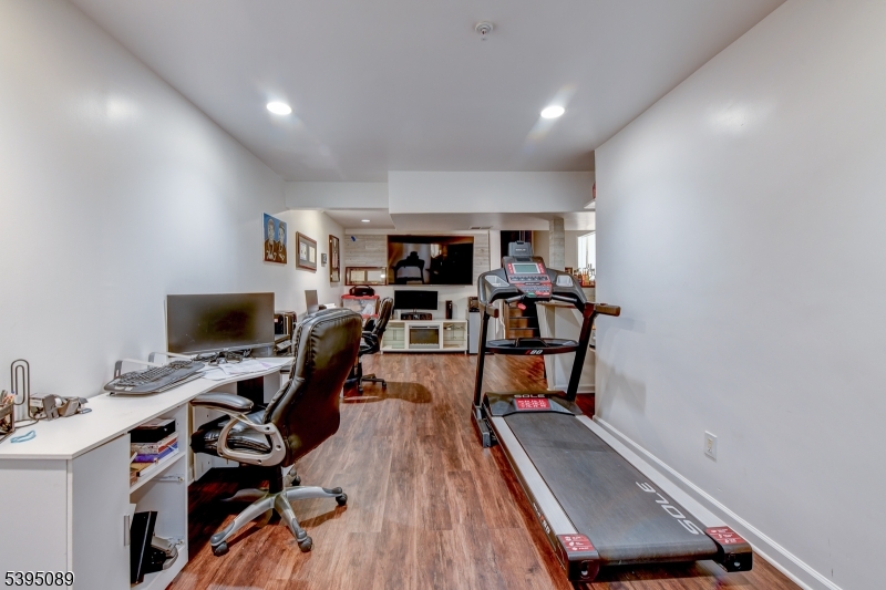 Town House - Residential