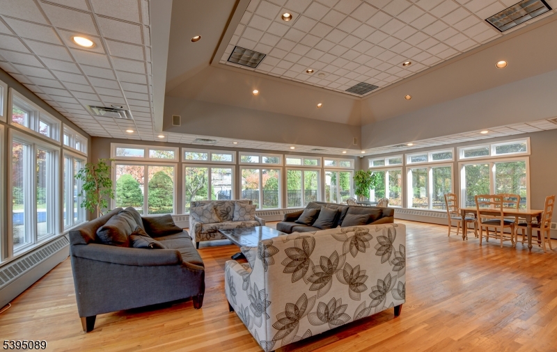 Town House - Residential