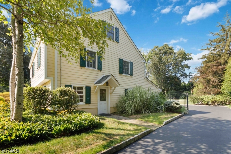 Rolling Hill - Residential