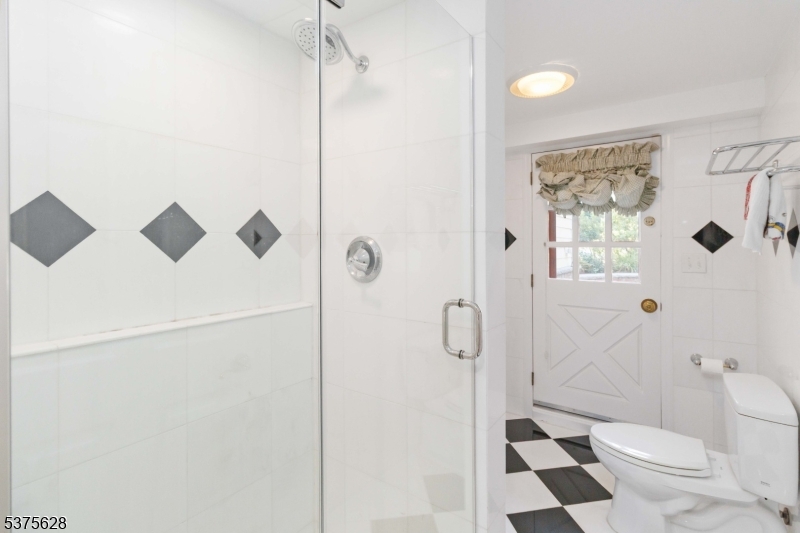 Rolling Hill - Residential