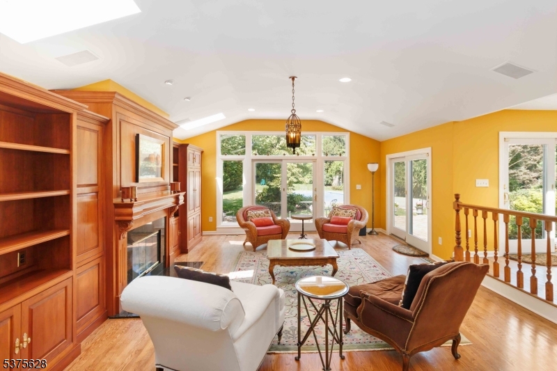 Rolling Hill - Residential