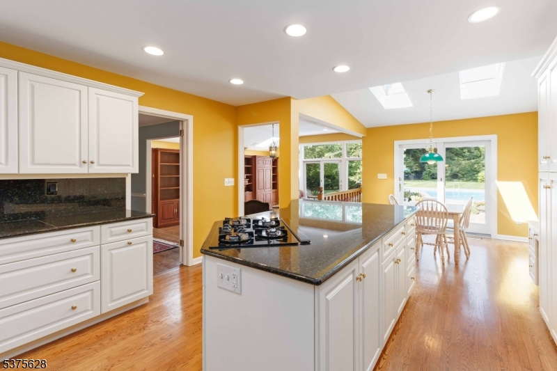 Rolling Hill - Residential