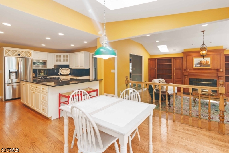 Rolling Hill - Residential