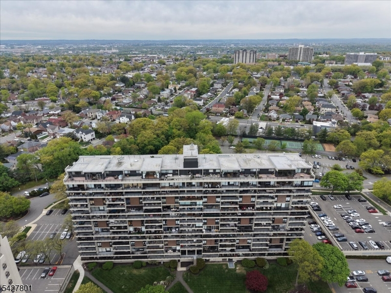 Horizon House - Residential
