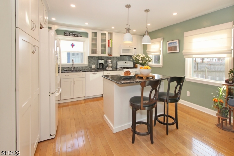 BROOKDALE - Residential