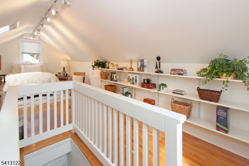 BROOKDALE - Residential