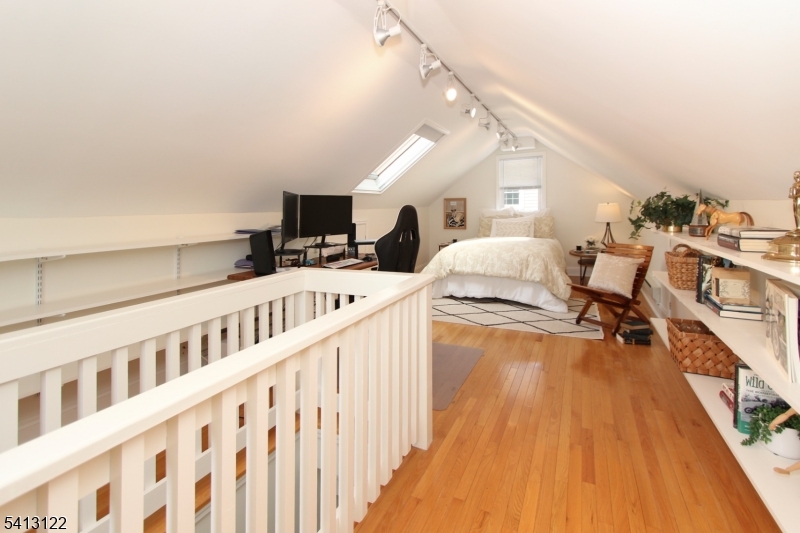 BROOKDALE - Residential