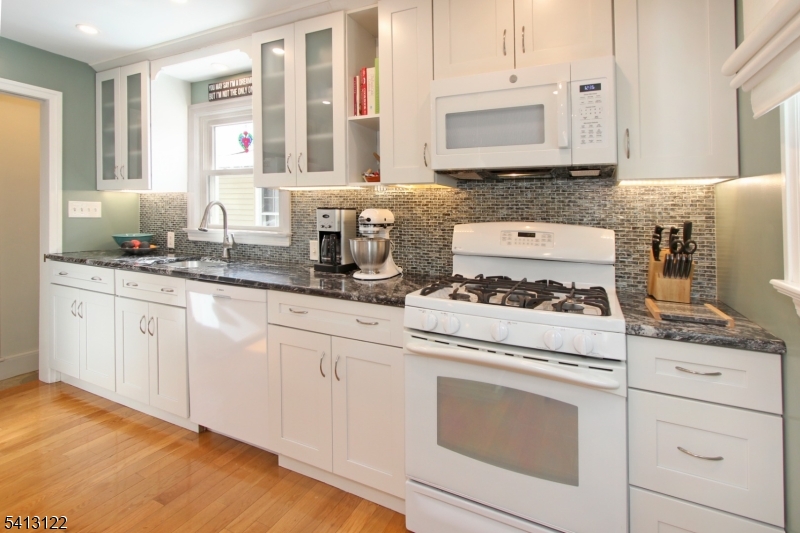 BROOKDALE - Residential