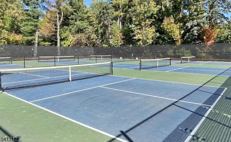 BROOKDALE - Residential