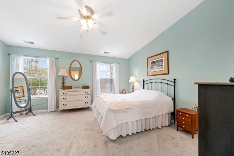 Seasons Glen - Residential