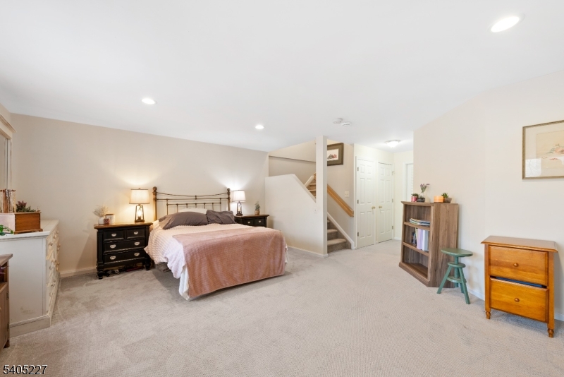 Seasons Glen - Residential