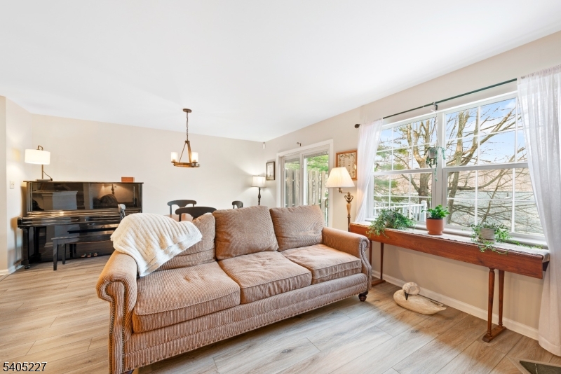 Seasons Glen - Residential