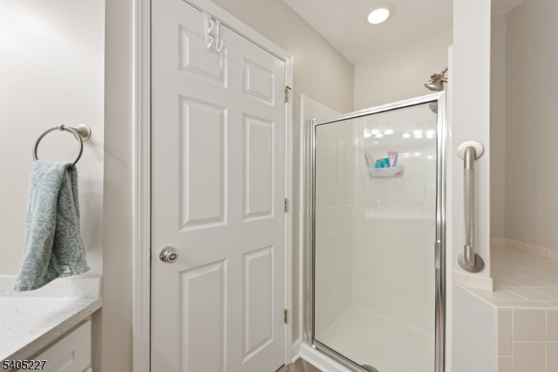 Seasons Glen - Residential