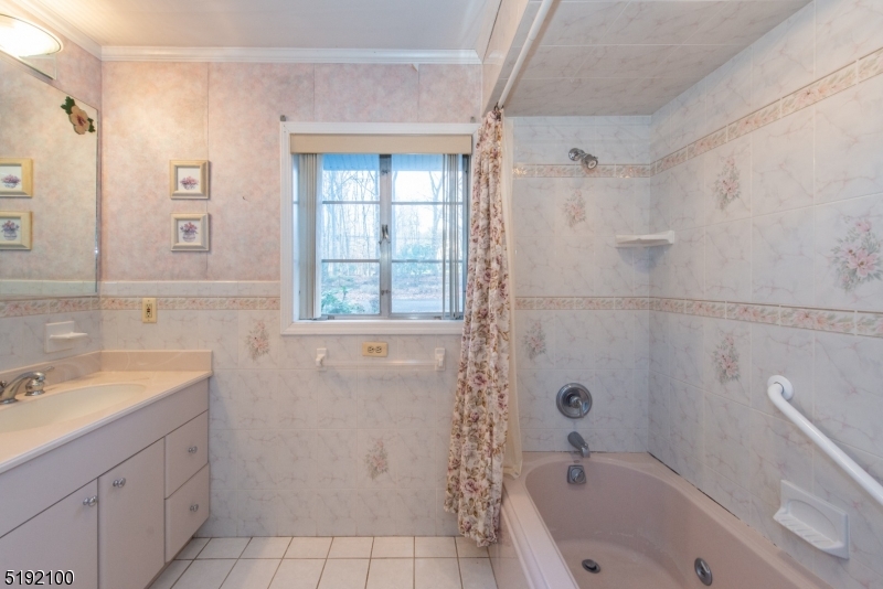 Beacon Hill - Residential