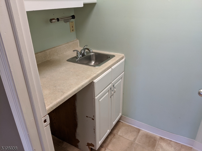 martinsville - Commercial Sale