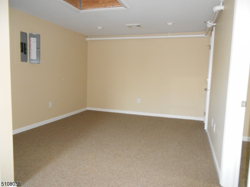 martinsville - Commercial Sale