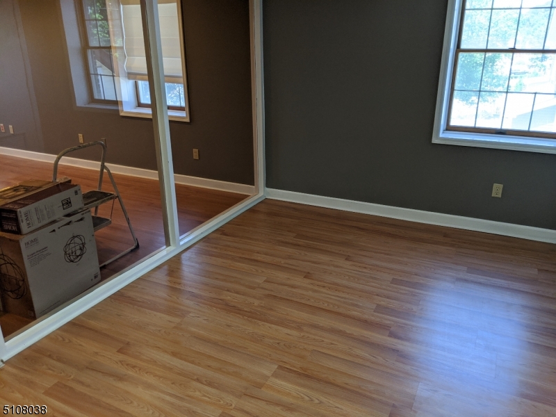 martinsville - Commercial Sale