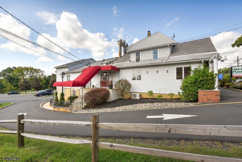 martinsville - Commercial Sale